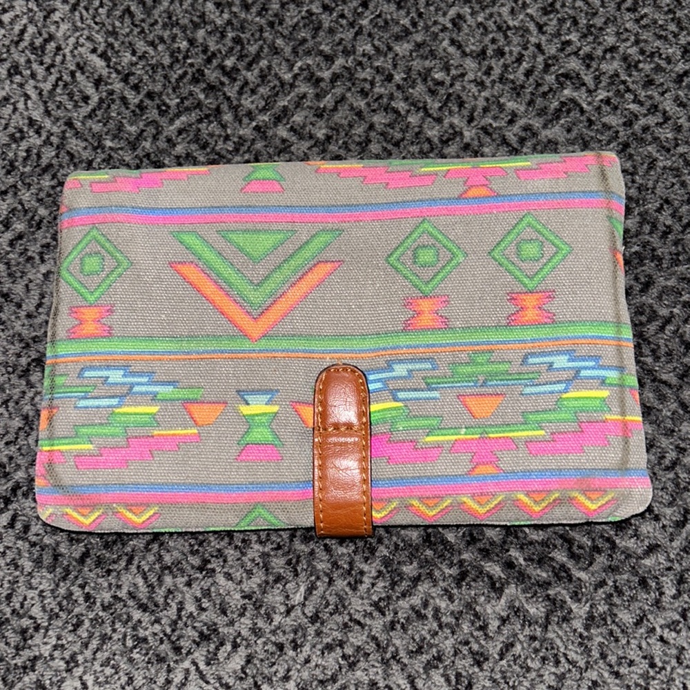 Street Level Aztec Clutch - Picture 2 of 5
